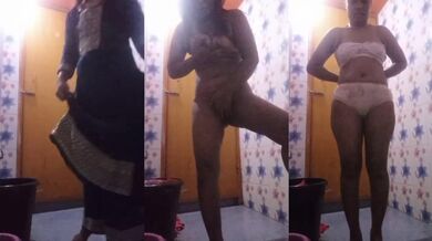 Bhabhis Masturbation Desi Bath Hot MMS XXX Sex Footage